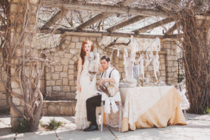 Idaho Botanical Gardens | Stylized Wedding Shoot